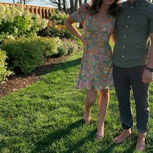 Floral print midi/ mini dress.